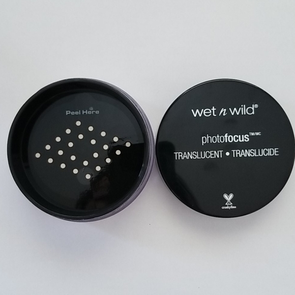 Wet n Wild Photofocus Translucent Setting Powder - Picture 3 of 4